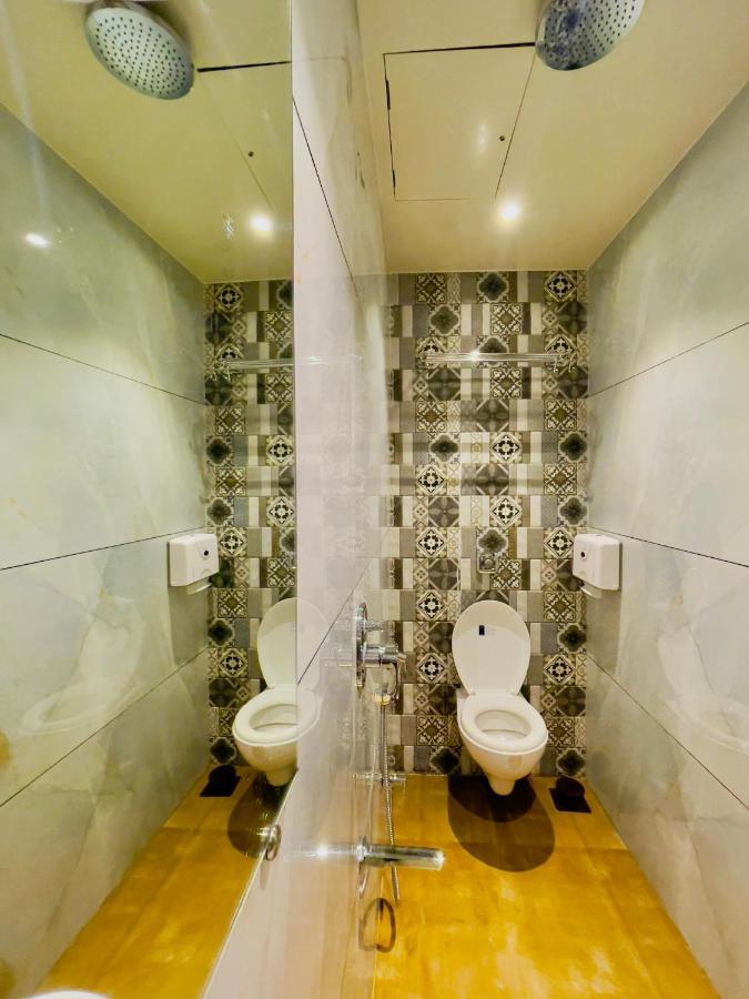 Hotel Lime Wood Мумбаи Экстерьер фото
